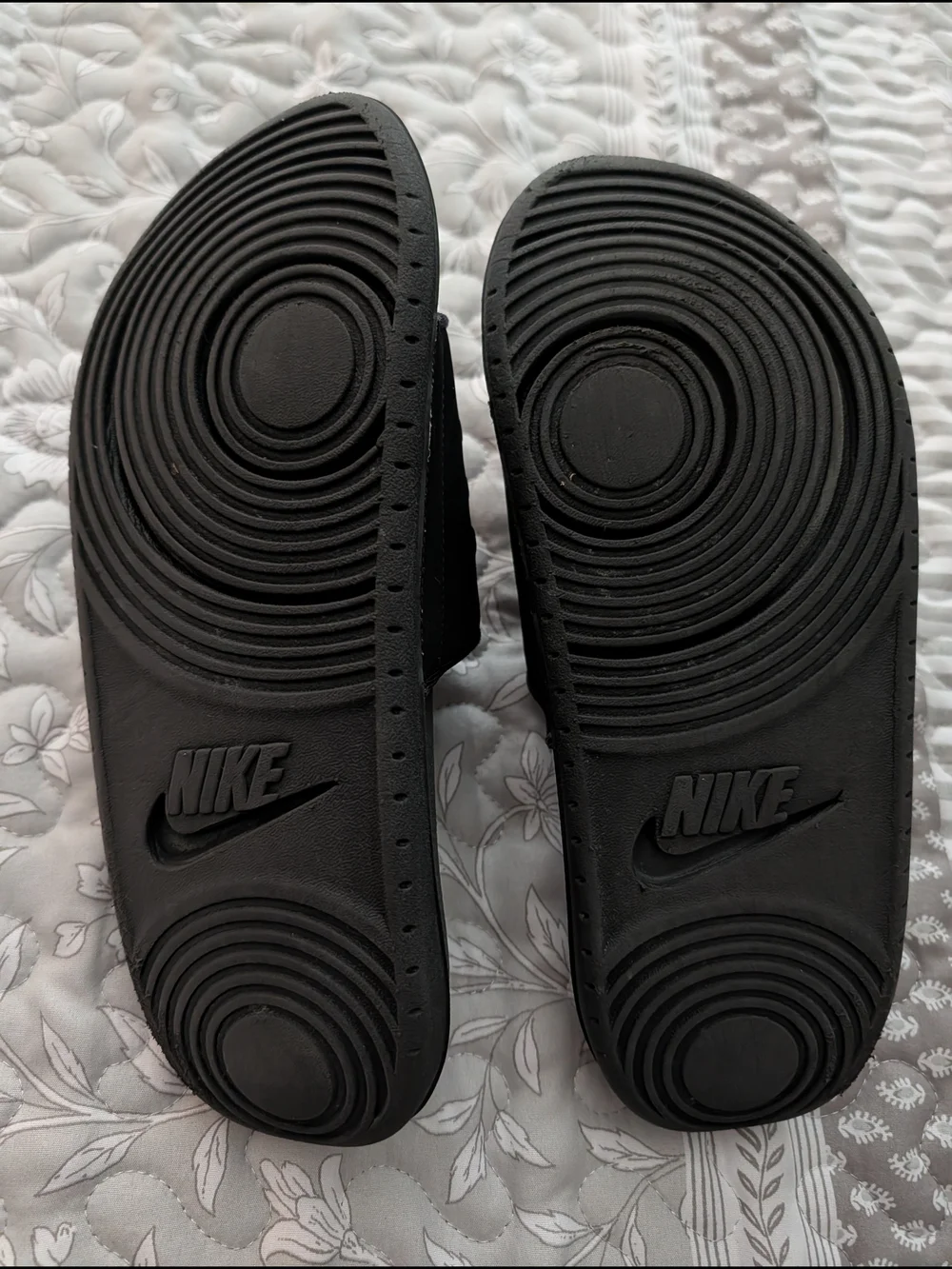 Nike classic men’s